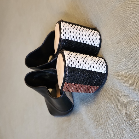 Nine West Block Heel Mules - Picture 3 of 4